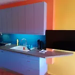 Sareni Апартаменти *