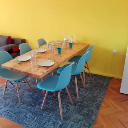 Sareni Apartament