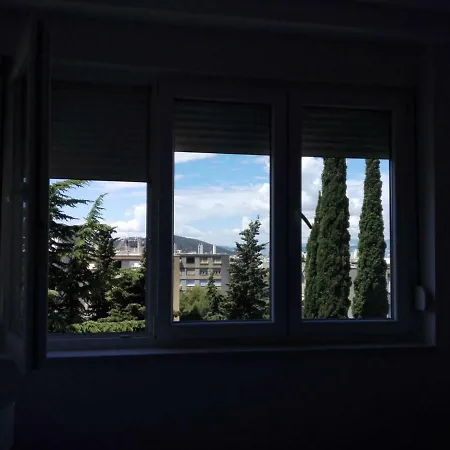 Sareni Апартаменты *